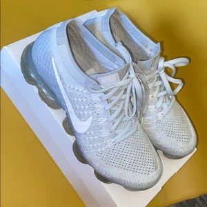 NIKE vapormax sneakers